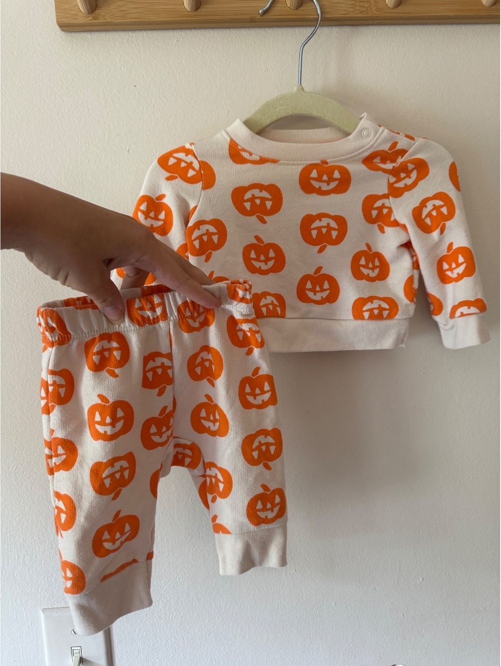 Cat & Jack newborn pumpkin outfit